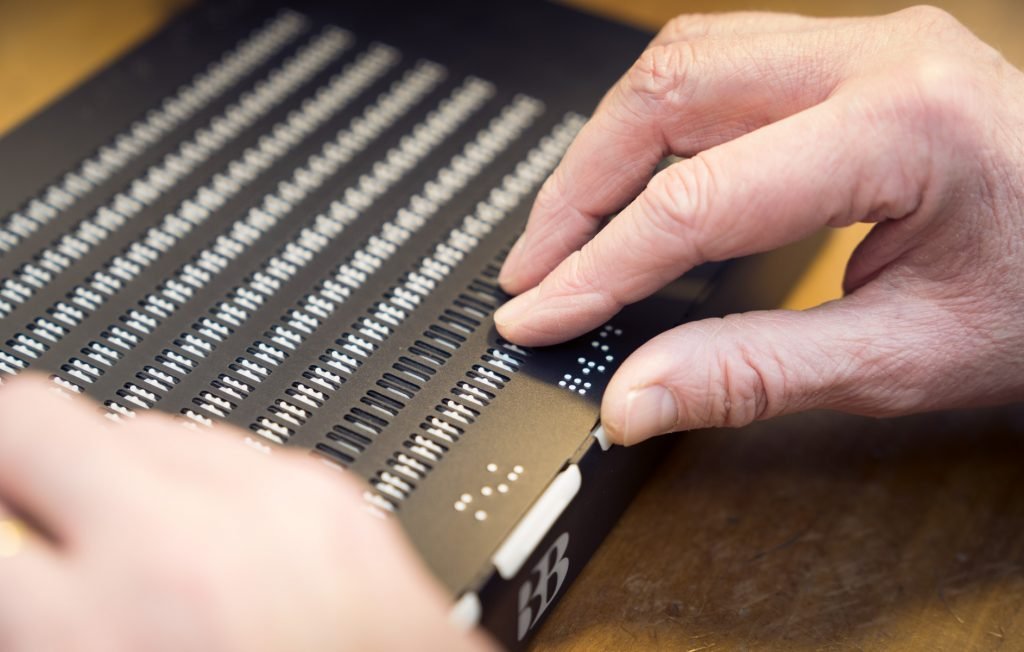 refreshable Braille devices