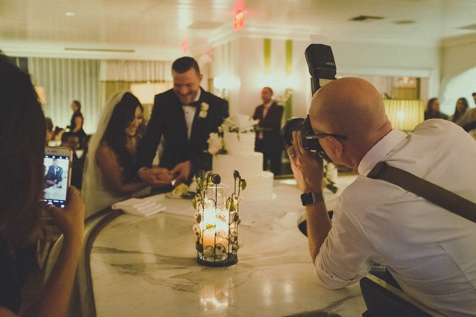 Be Discreet And Respectful During The Ceremony