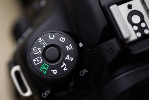Camera settings for cinematic travel videos